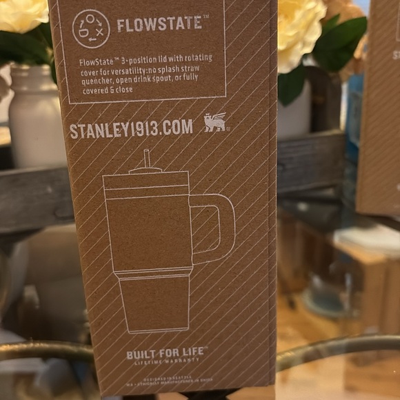 Pink Stanley 14 oz Flowstate Tumbler new in box - Picture 3 of 5